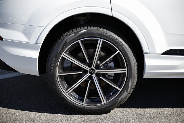 New 2026 Audi Q7 2.0T Premium Plus image 6