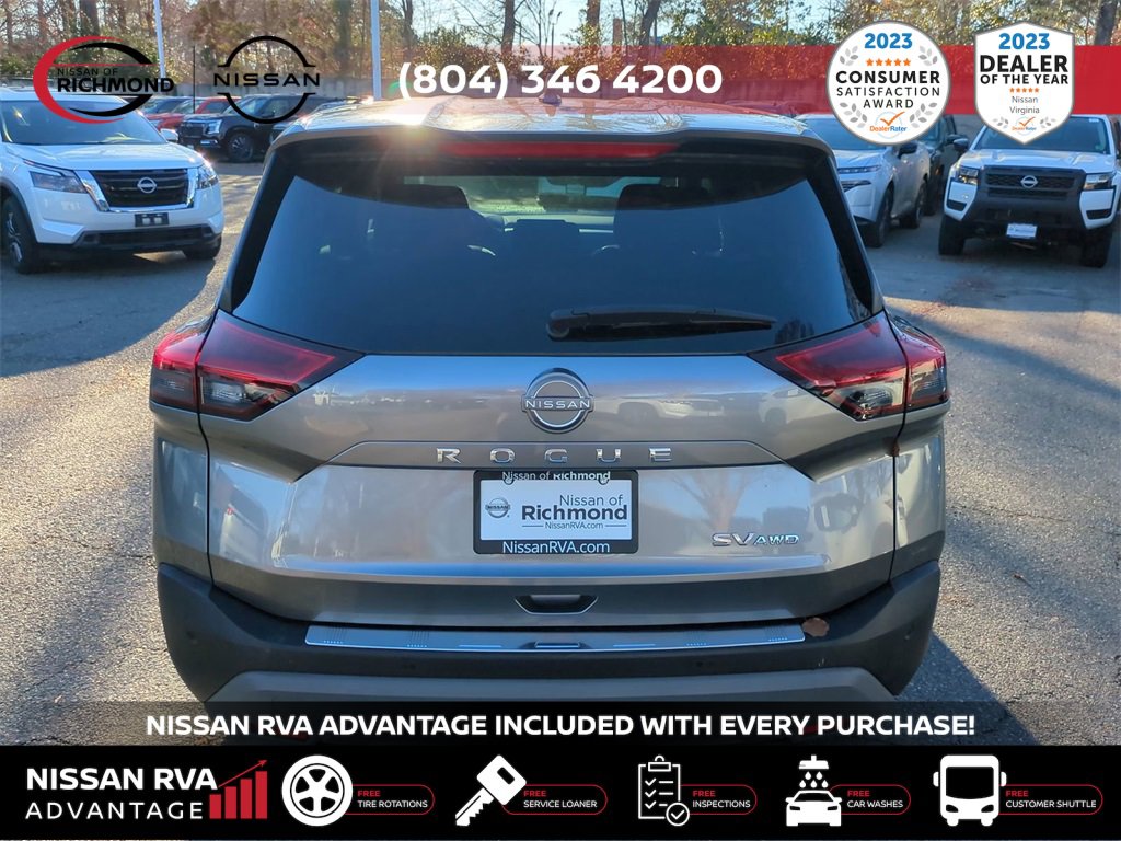 Used 2023 Nissan Rogue SV image 6