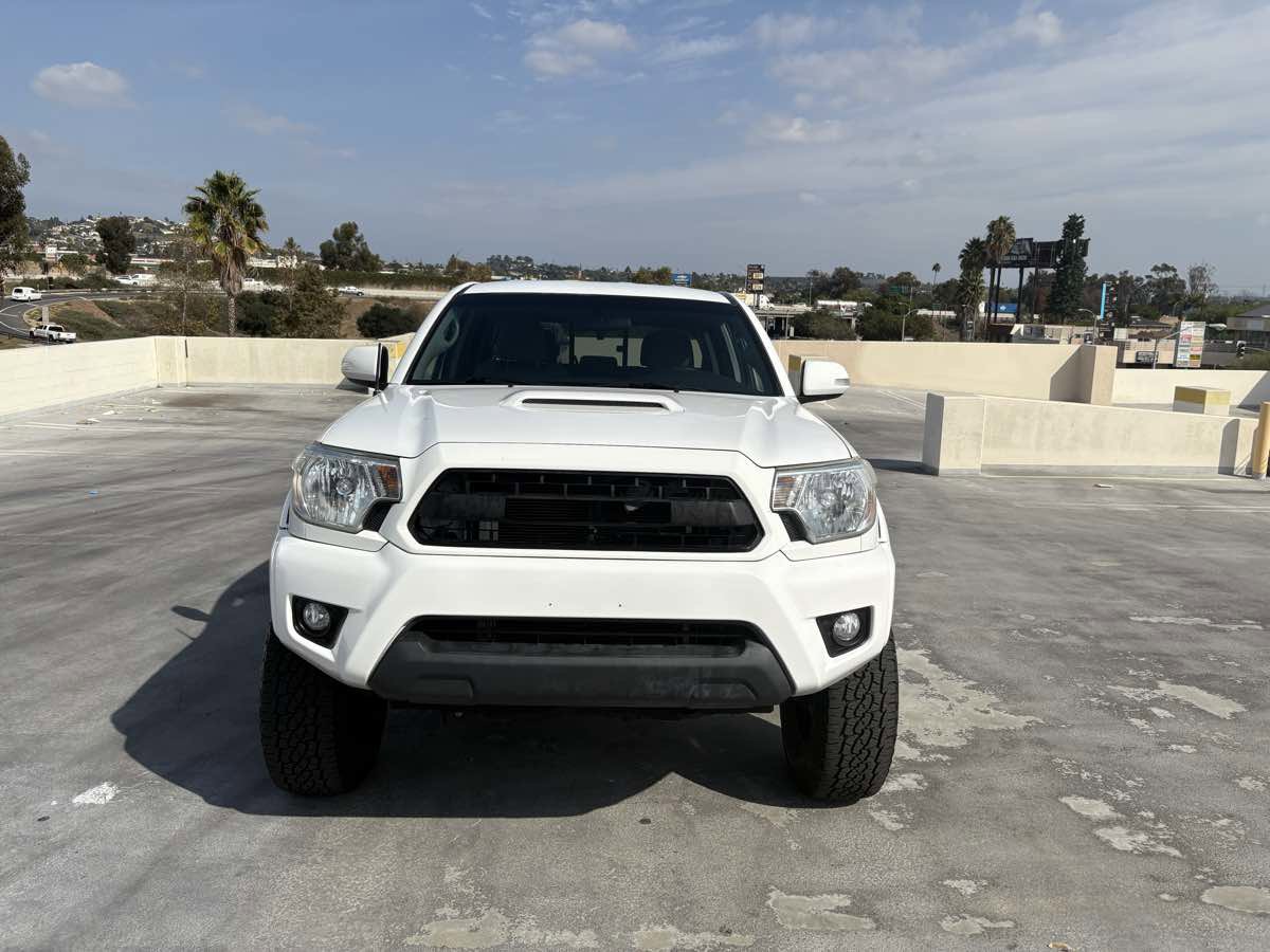 Used 2014 Toyota Tacoma PreRunner image 19