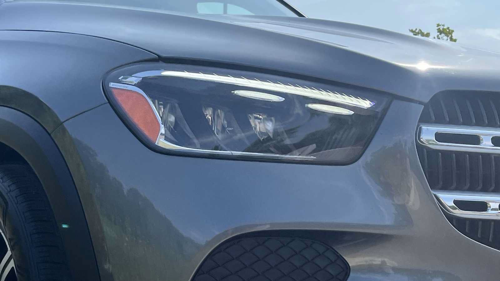 Certified 2025 Mercedes-Benz GLE 450e 4MATIC image 21