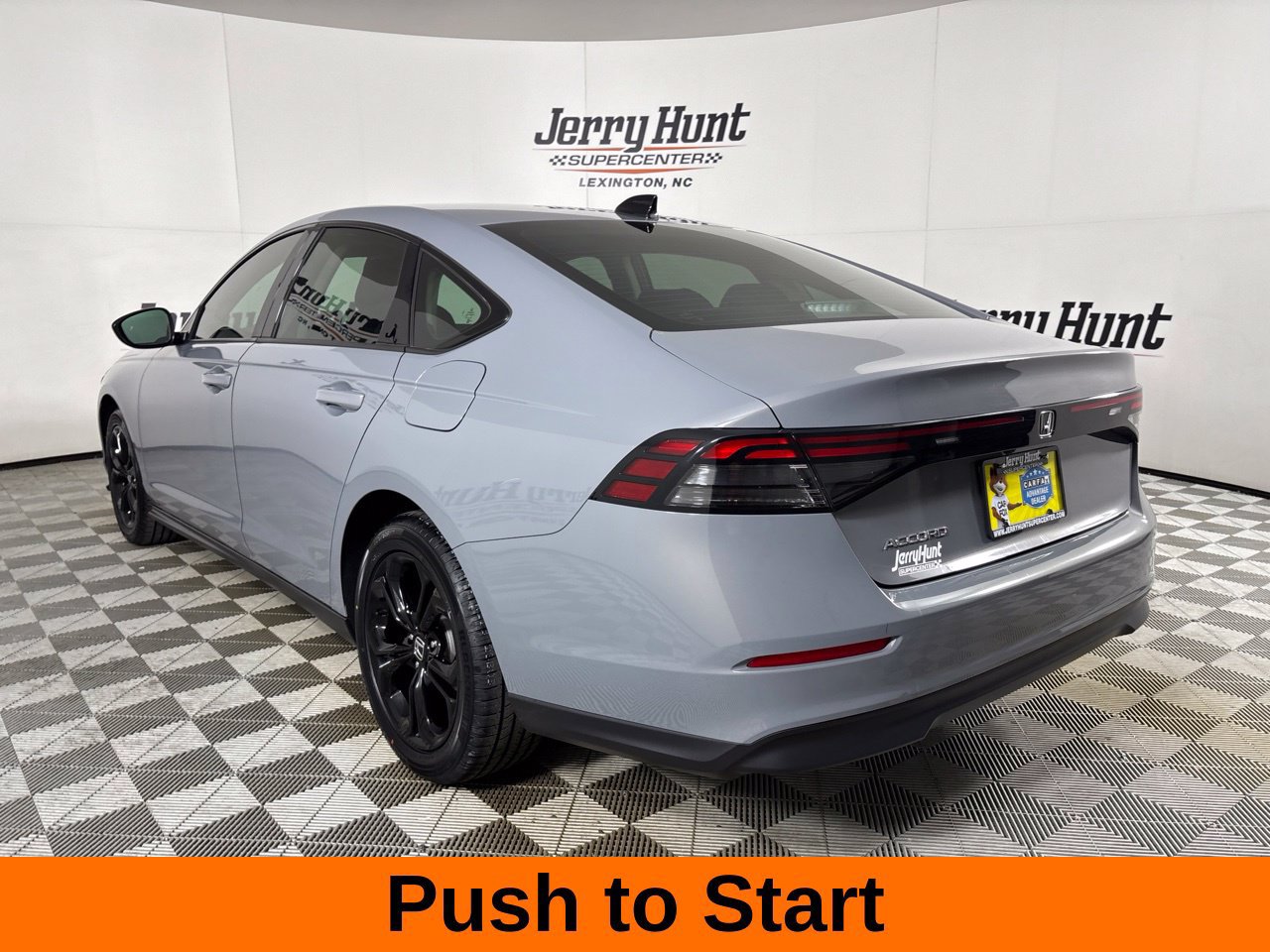 Used 2025 Honda Accord SE image 8