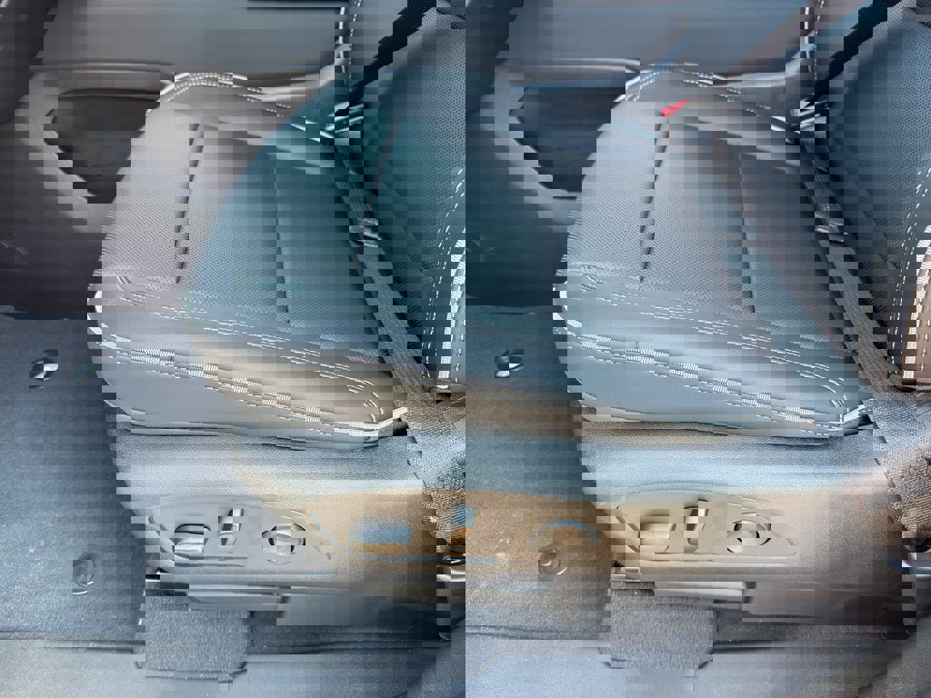 New 2026 Chevrolet Silverado EV LT image 16