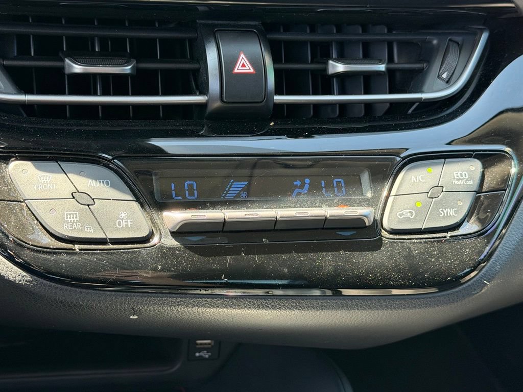 Used 2021 Toyota C-HR LE FWD image 20