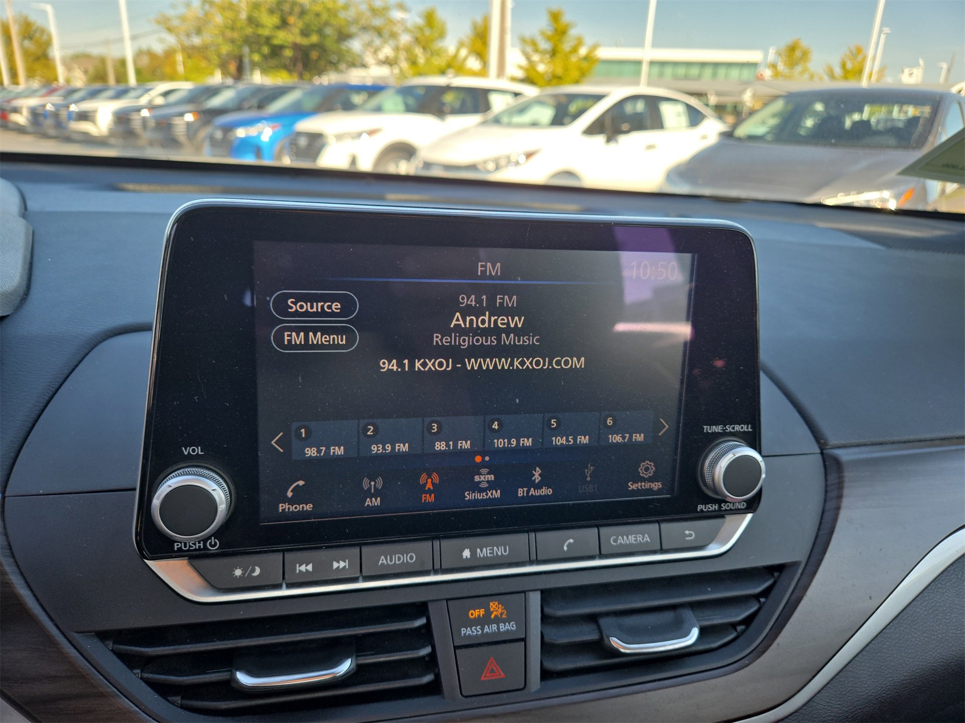 Used 2023 Nissan Altima 2.5 SV image 23