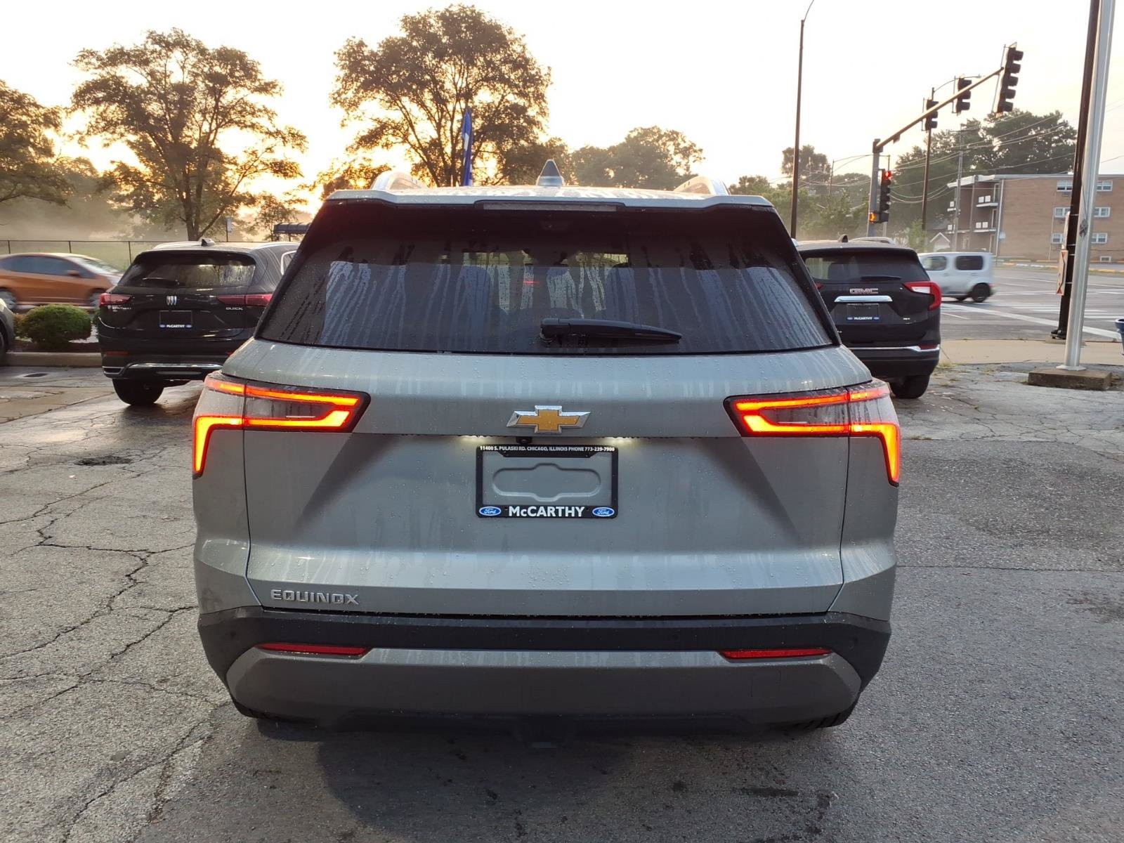 Used 2025 Chevrolet Equinox LT w/ Convenience Package II FWD image 4