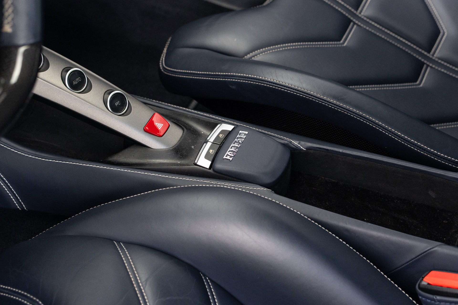 Used 2016 Ferrari 488 GTB image 46