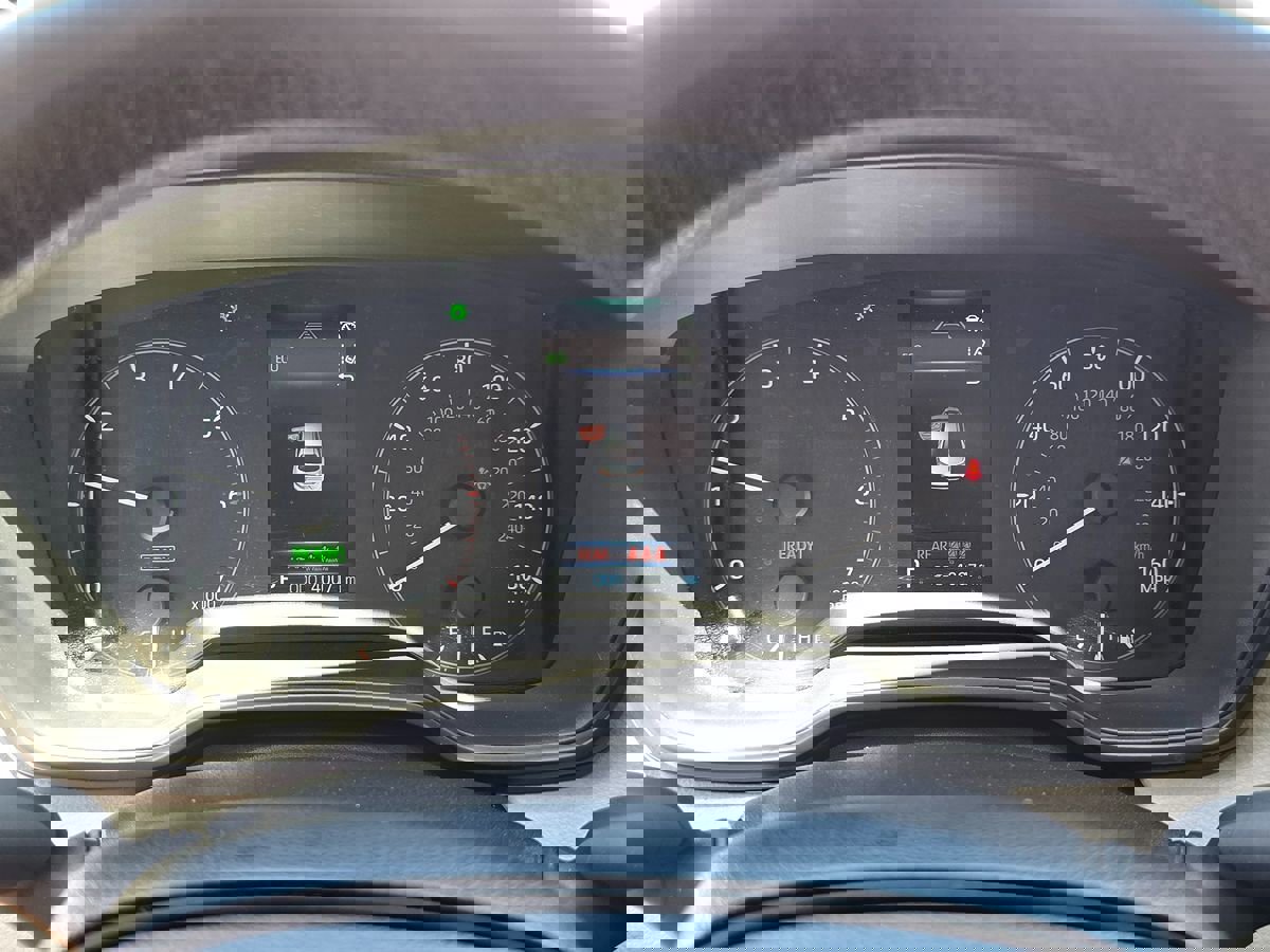 Used 2023 Toyota Corolla LE image 32