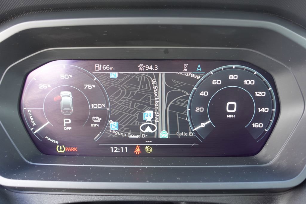 Used 2023 Audi Q4 e-tron Premium Plus w/ Premium Plus image 13