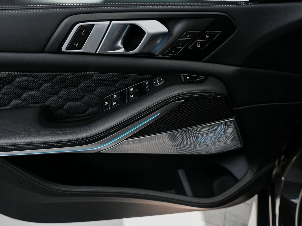 Used 2024 BMW X5 M Competition w/ Executive Package image 12