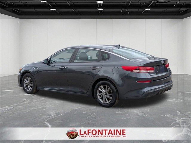 Used 2020 Kia Optima LX image 3