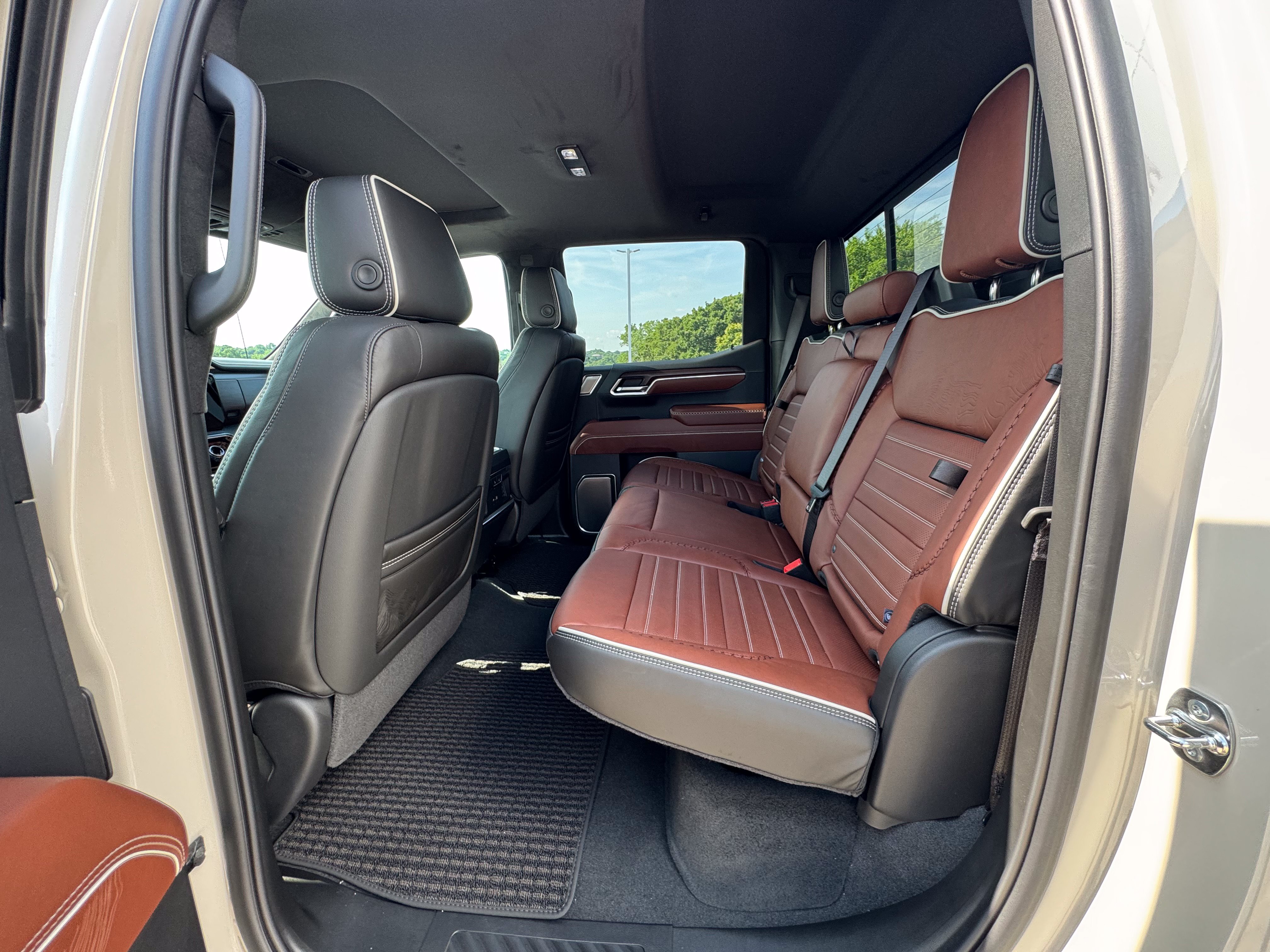 New 2026 GMC Sierra 1500 Denali Ultimate AWD/4WD image 7