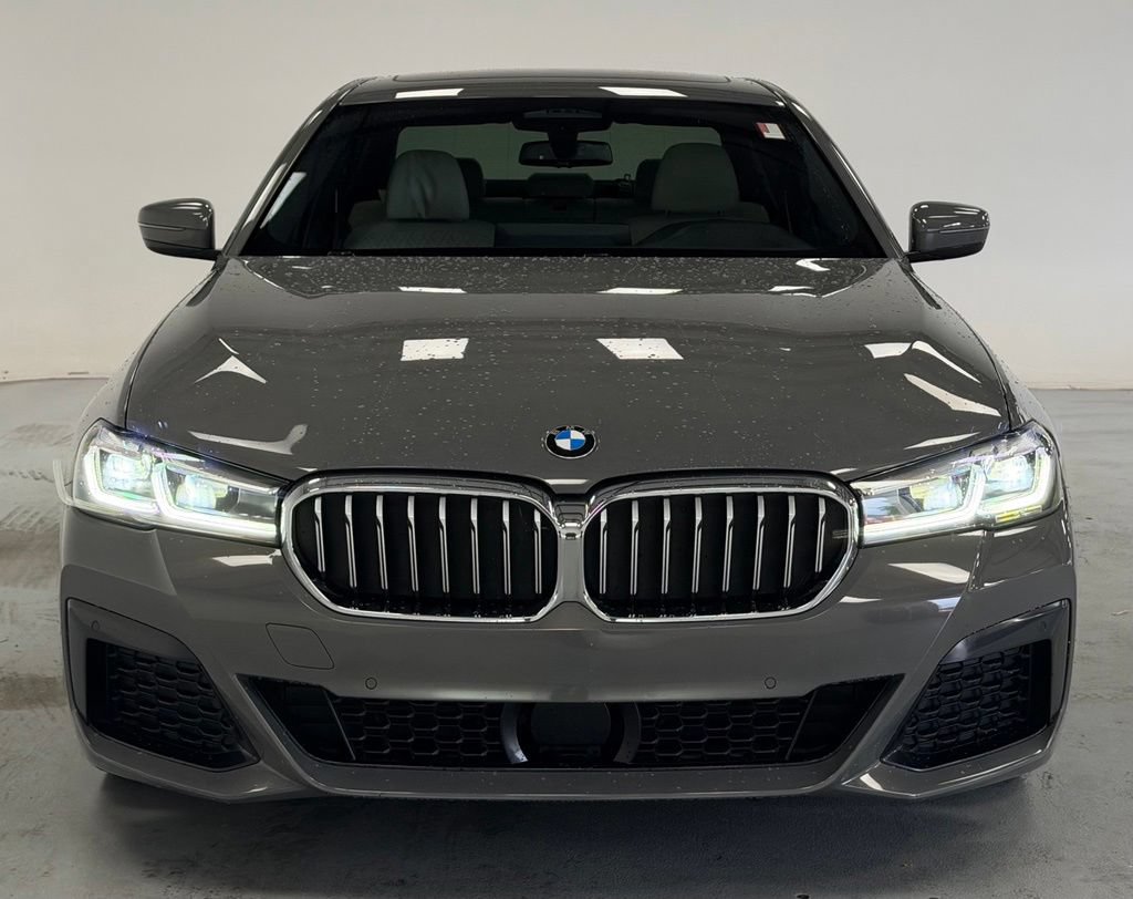 Used 2021 BMW 530i w/ Executive Package RWD image 7