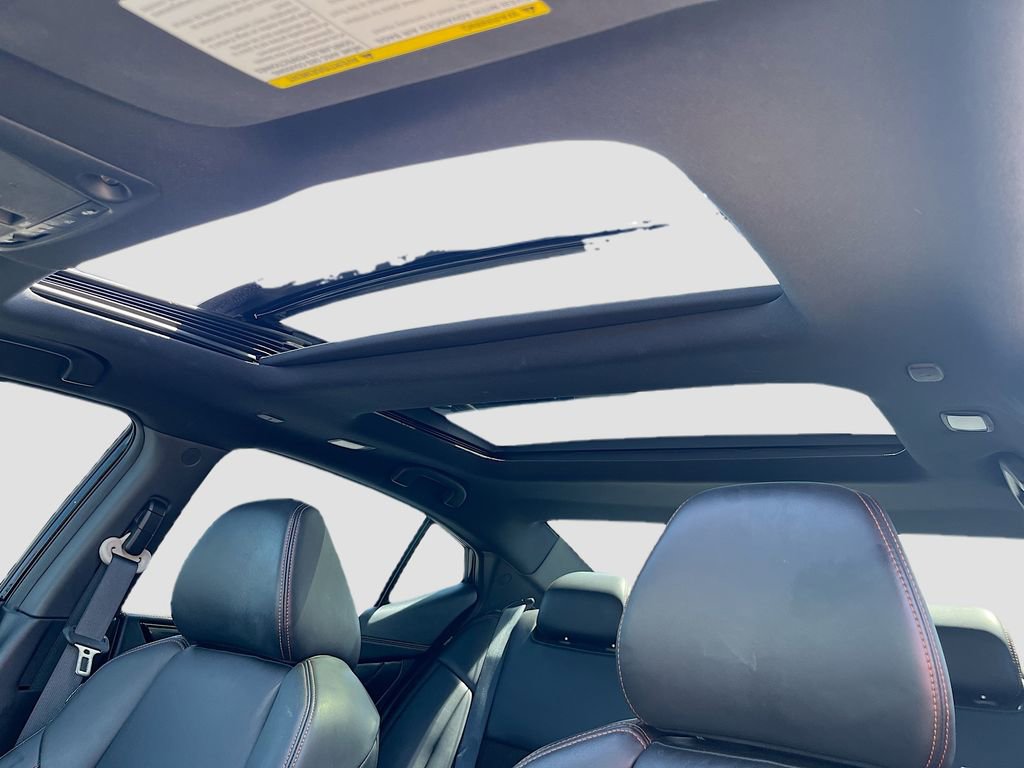 Used 2021 Nissan Maxima SR w/ Sport Mat Group FWD image 23