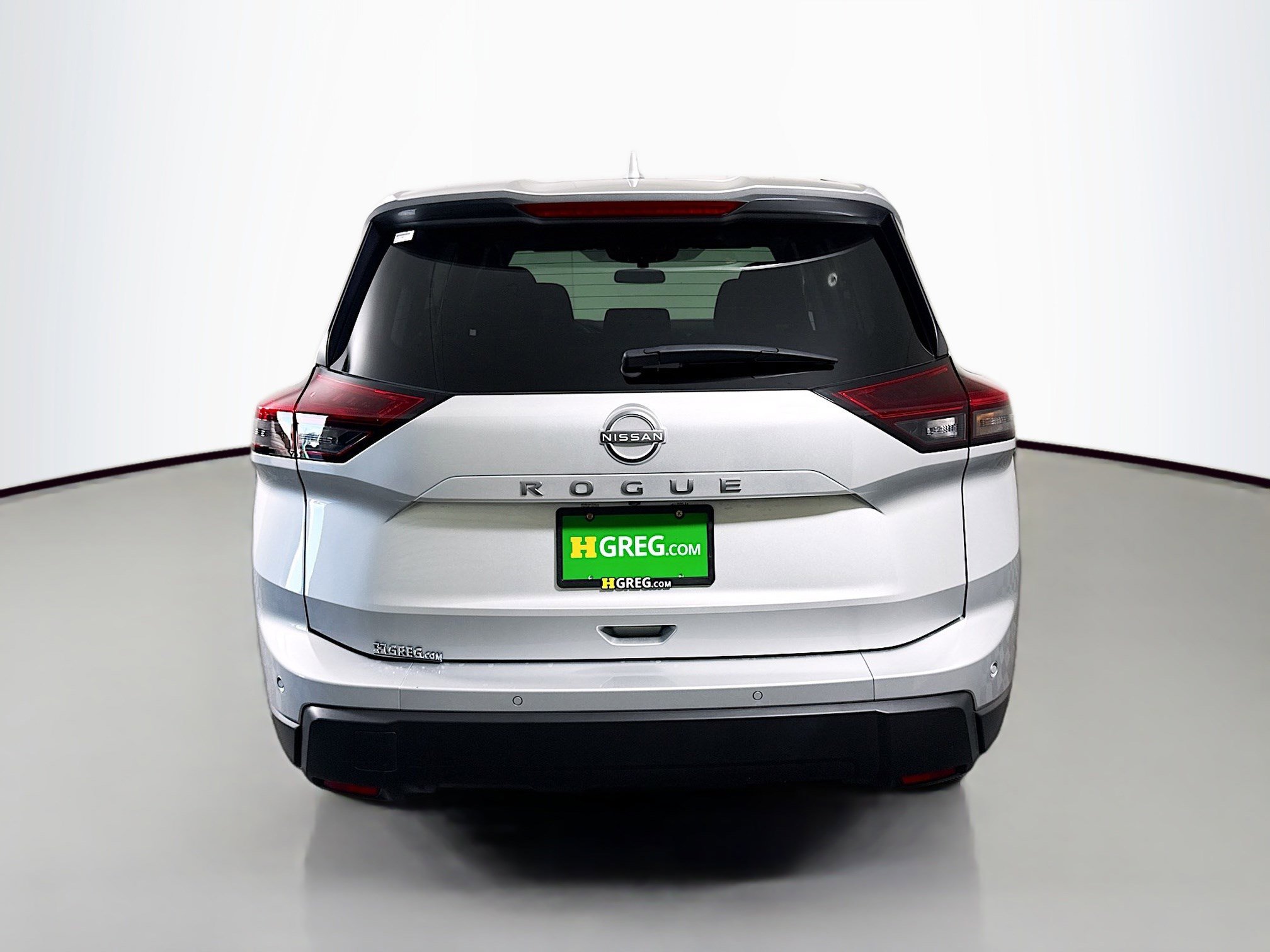 Used 2025 Nissan Rogue SV image 8