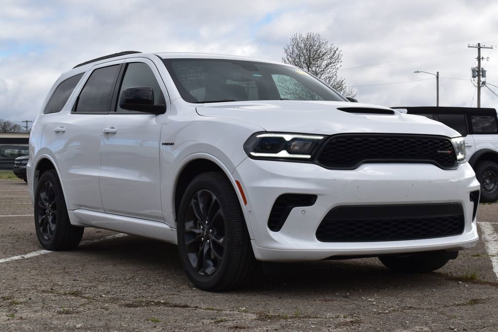 Used 2024 Dodge Durango R/T w/ Blacktop Package image 3