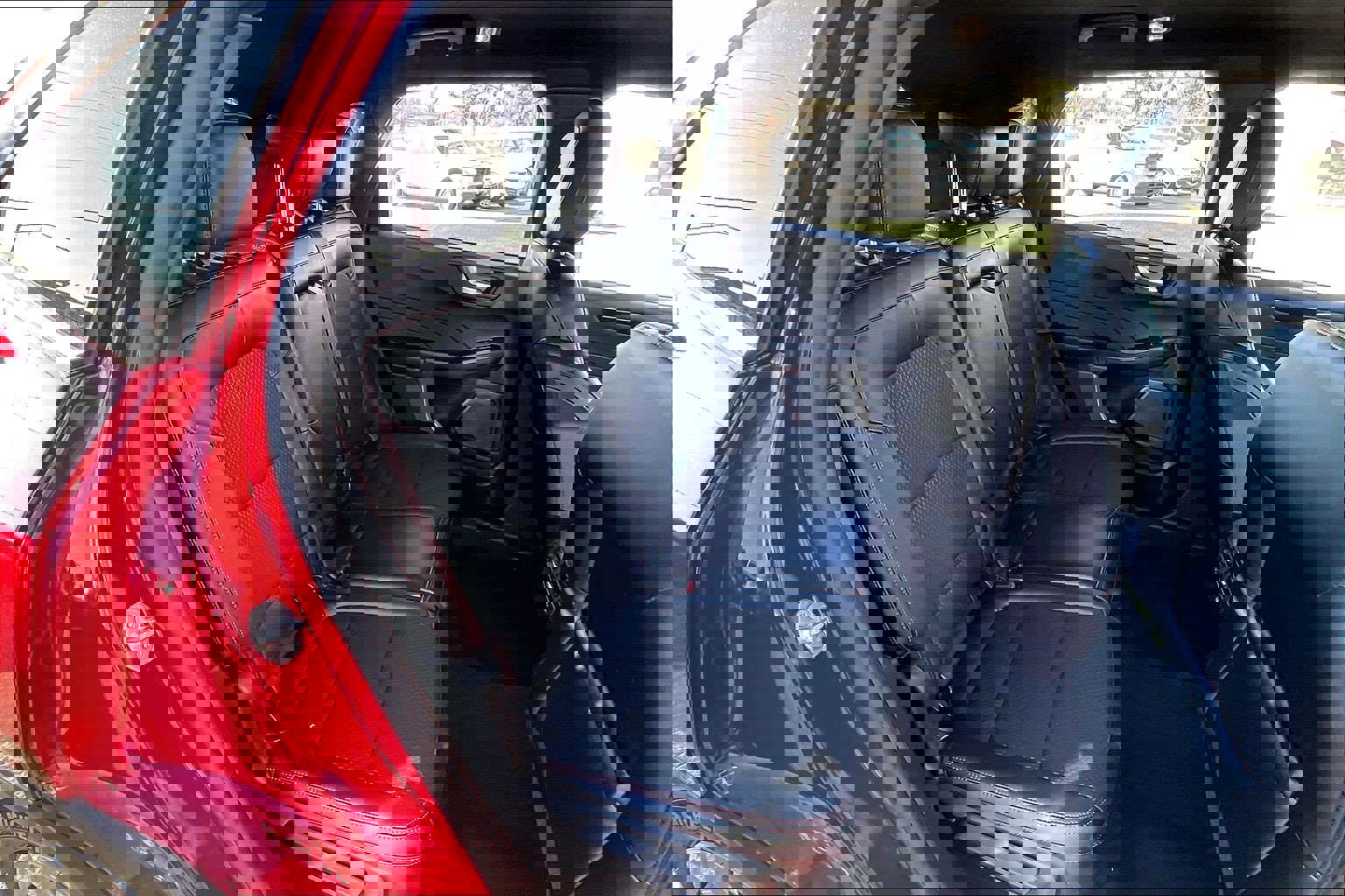 Used 2025 Ford Escape ST-Line image 24