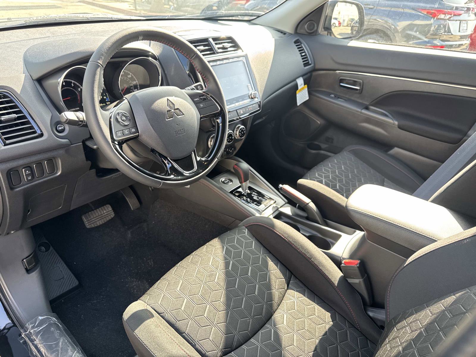 New 2026 Mitsubishi Outlander Sport LE image 16