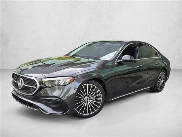 Used 2024 Mercedes-Benz E 350 4MATIC Sedan image 1