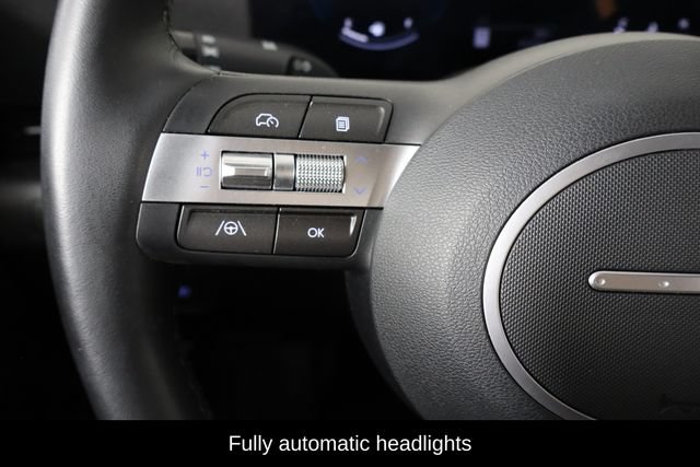 Used 2024 Hyundai Kona SEL AWD/4WD image 8