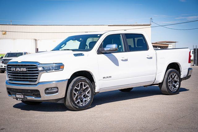Used 2025 RAM 1500 Laramie image 13