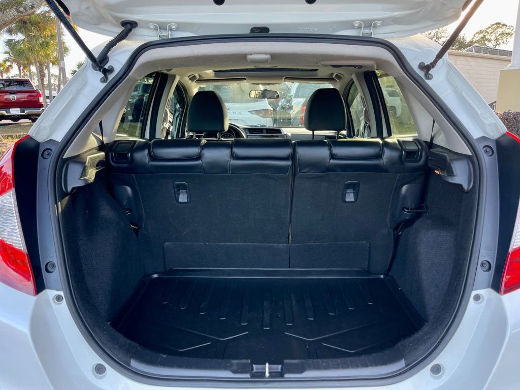 Used 2017 Honda Fit EX-L image 4