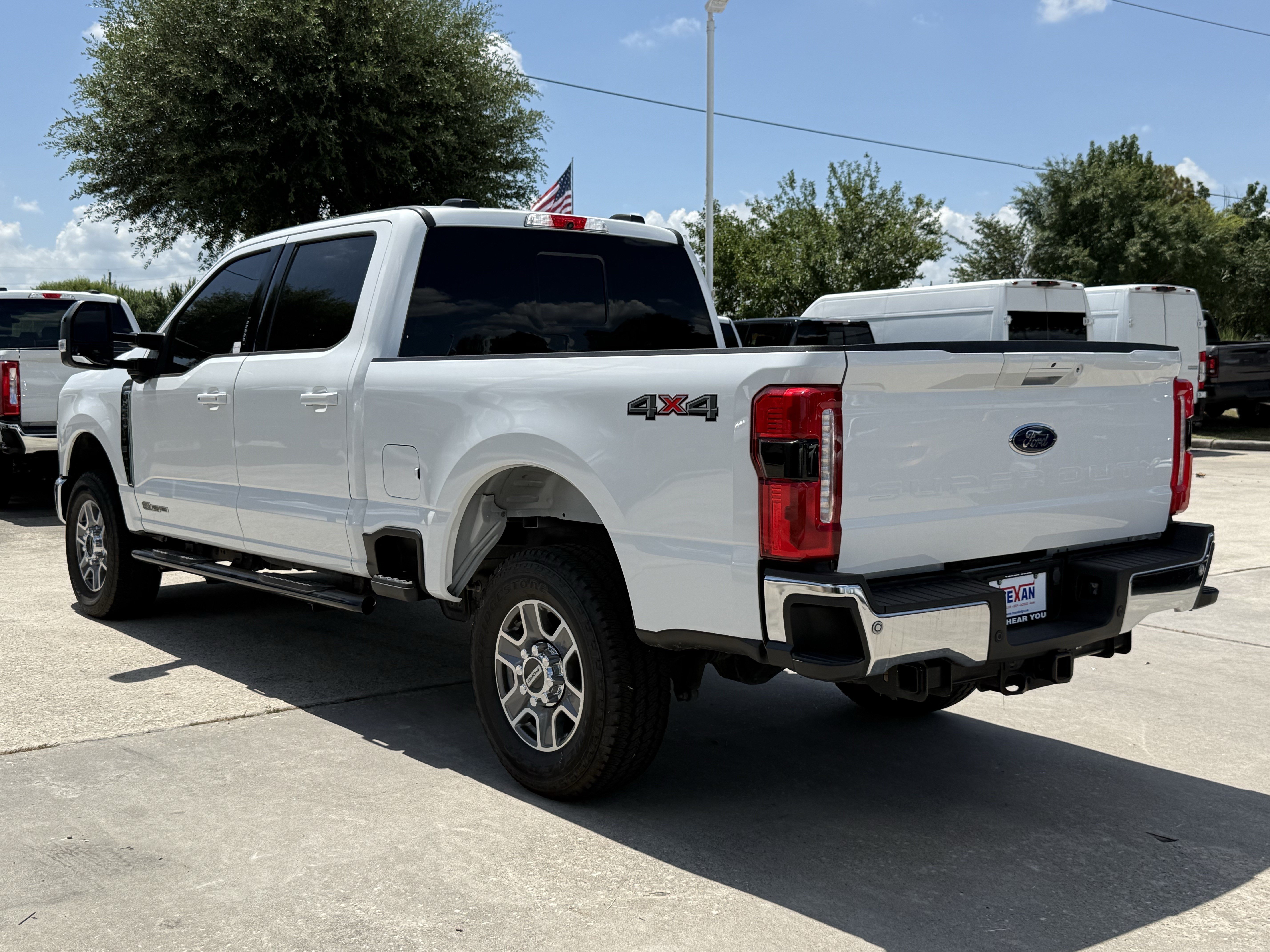 Used 2024 Ford F250 Lariat AWD/4WD image 7