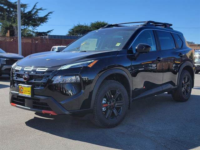 New 2025 Nissan Rogue SV image 3