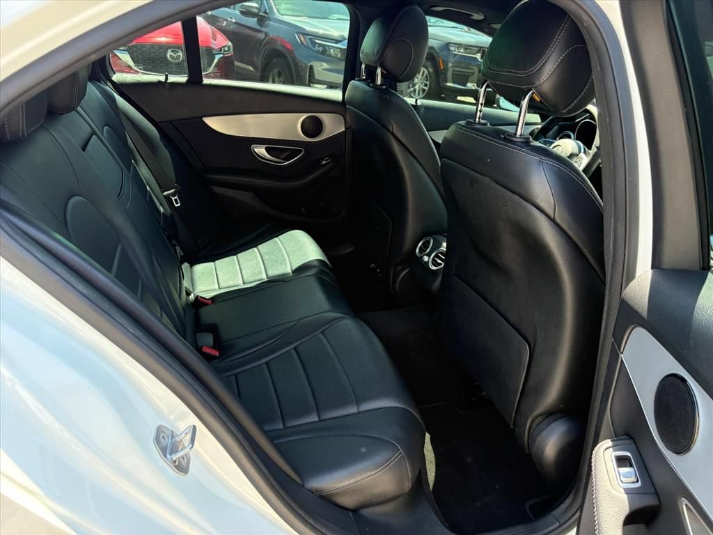Used 2019 Mercedes-Benz C 300 Sedan image 17
