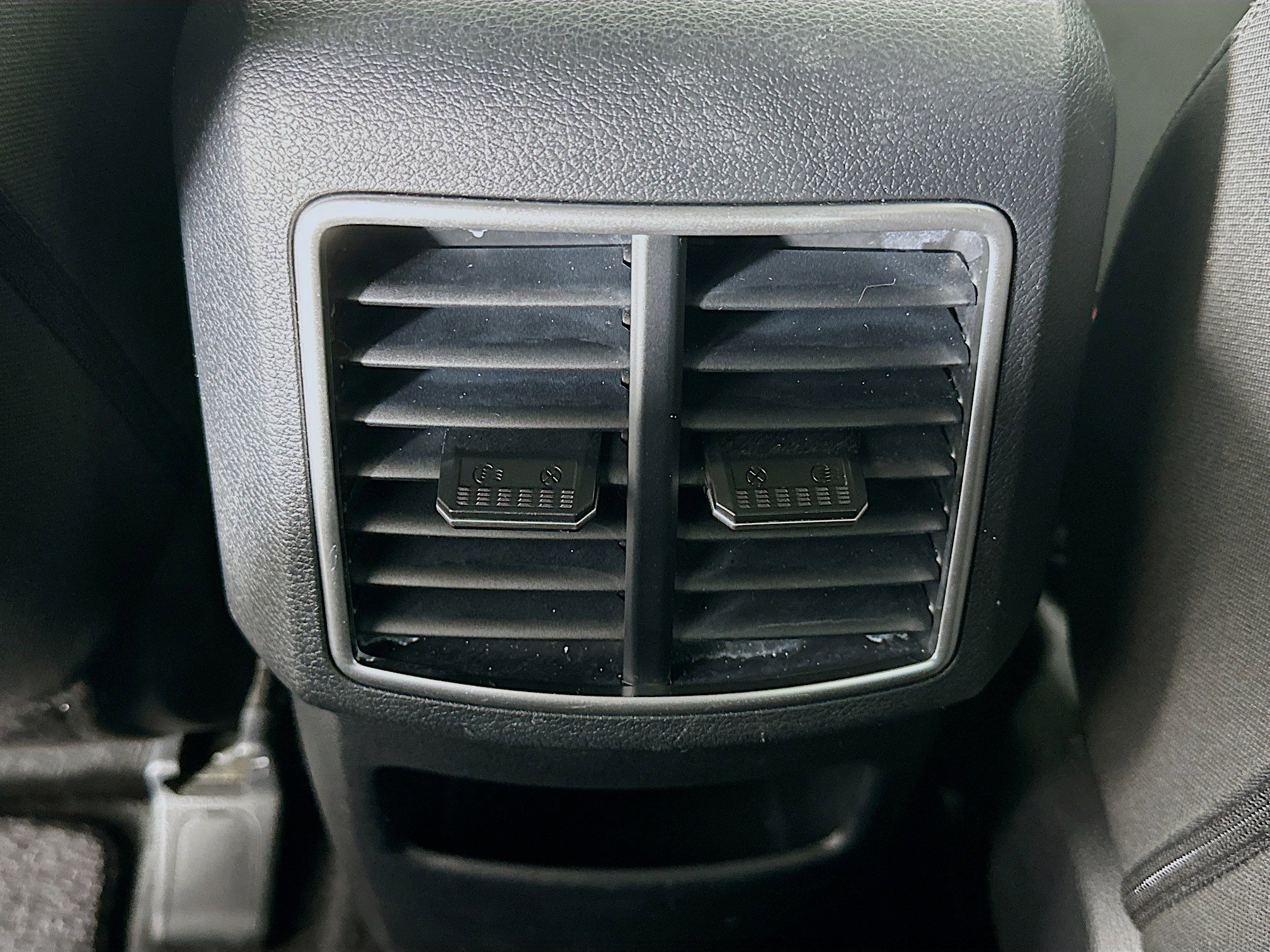 Used 2024 Kia Sportage LX image 25