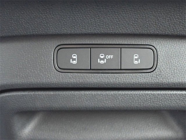 New 2025 Volkswagen ID. Buzz Pro S image 28