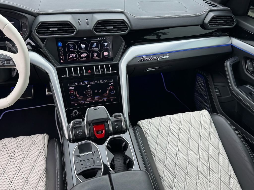 Used 2019 Lamborghini Urus image 15