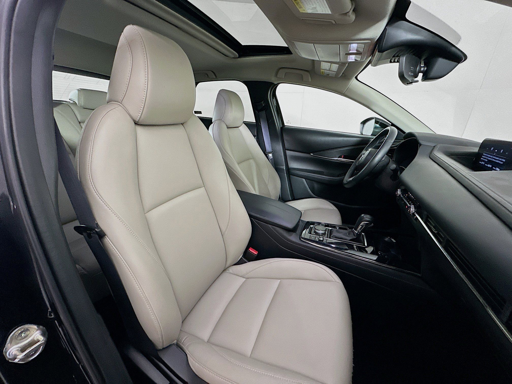 Used 2025 MAZDA CX-30 AWD 2.5 S w/ Preferred Package image 29