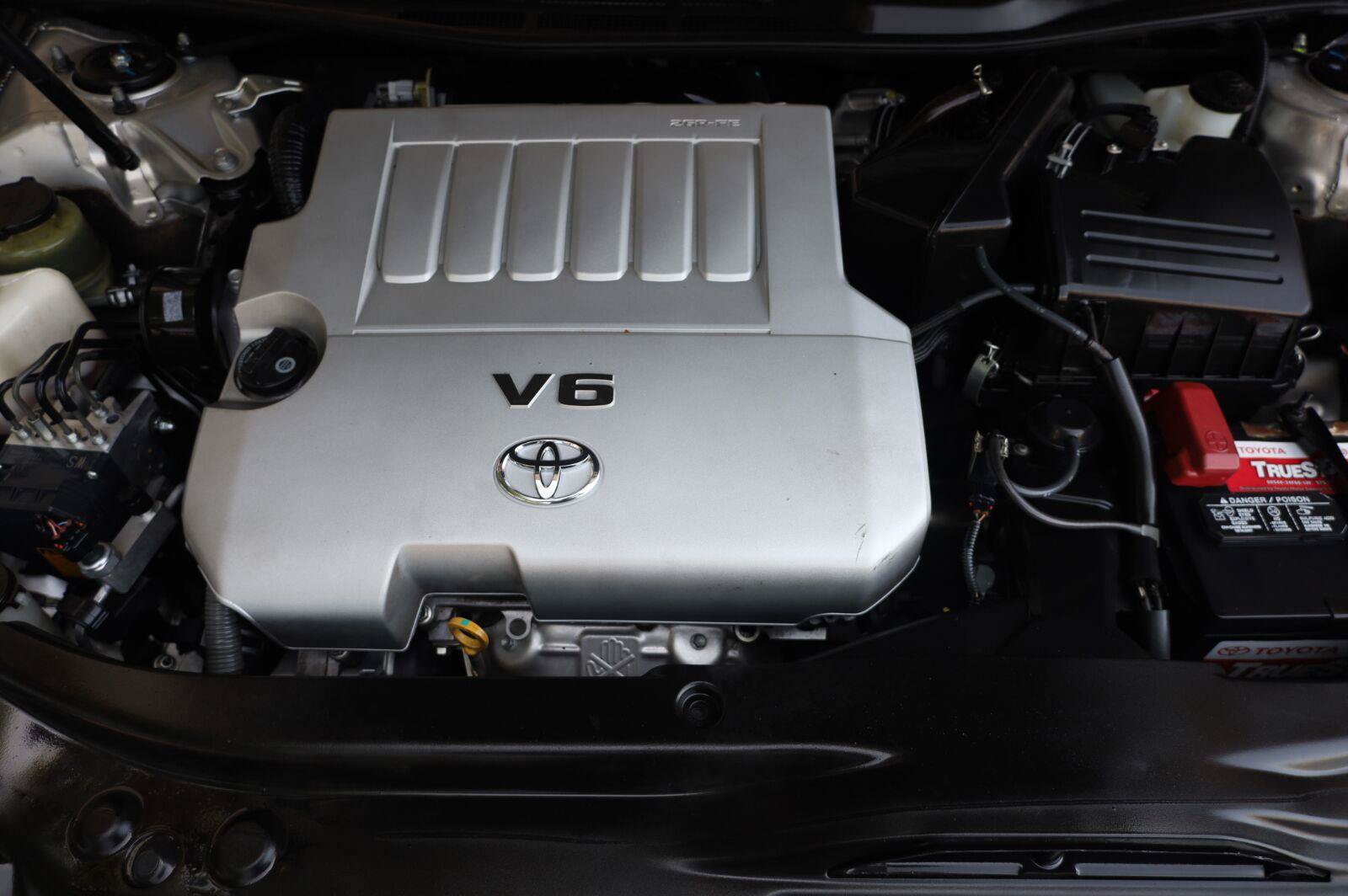 Used 2011 Toyota Avalon Limited FWD image 12