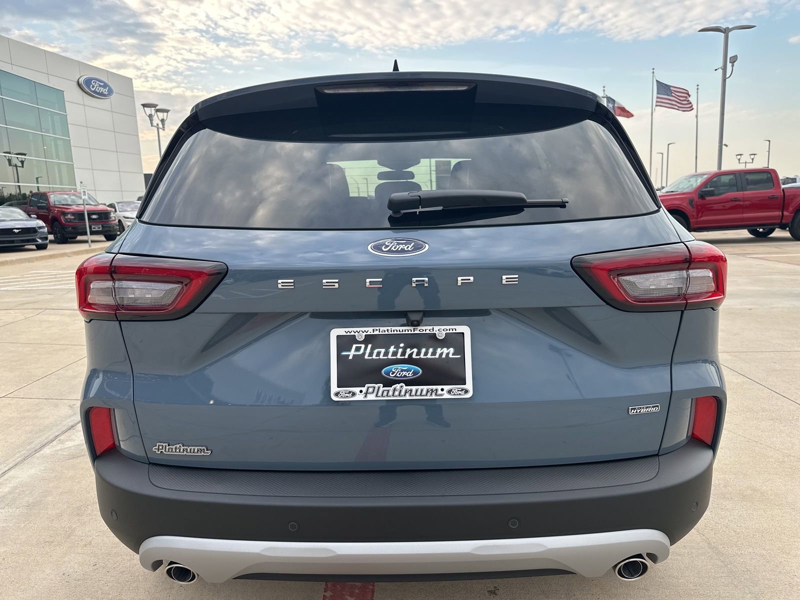 New 2025 Ford Escape SE image 27