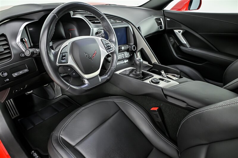 Used 2018 Chevrolet Corvette Grand Sport RWD image 16