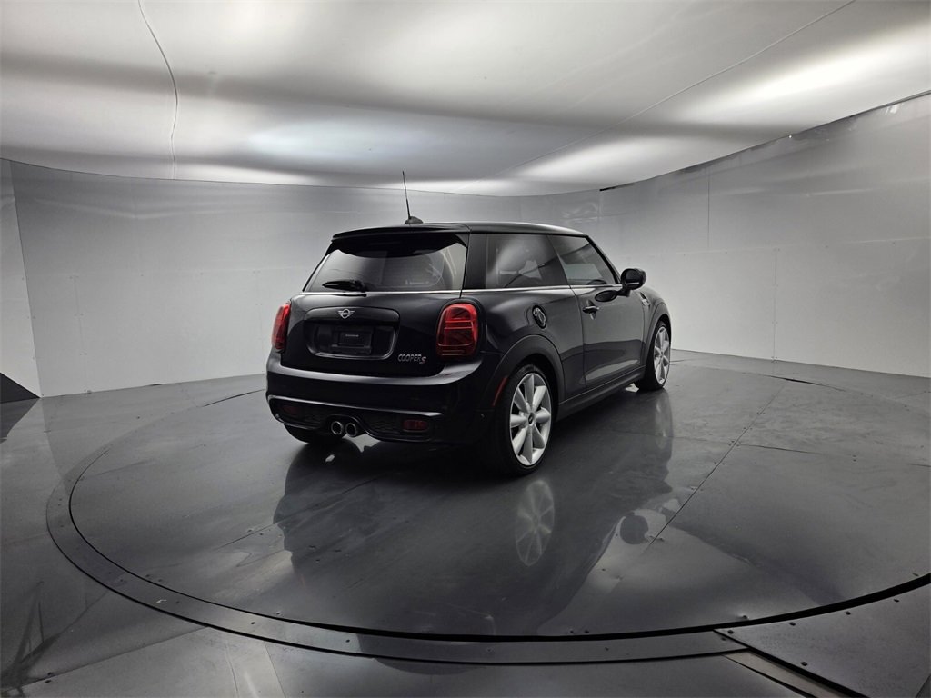 Used 2021 MINI Cooper S image 11