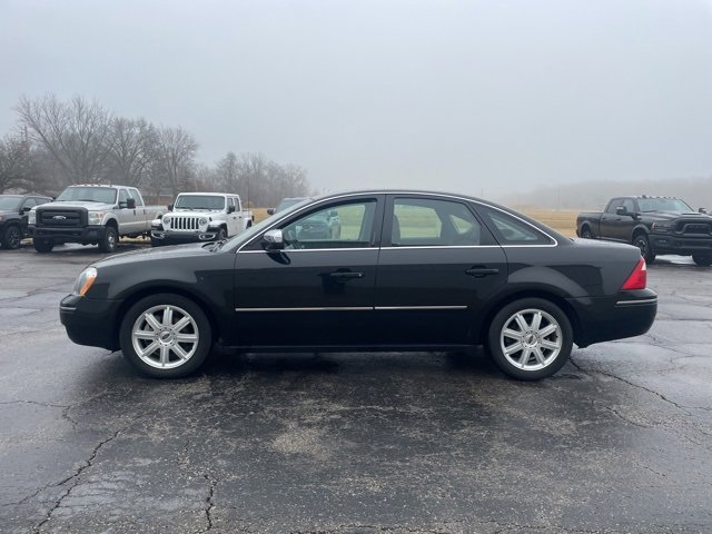 Used 2005 Ford Five Hundred Limited image 10