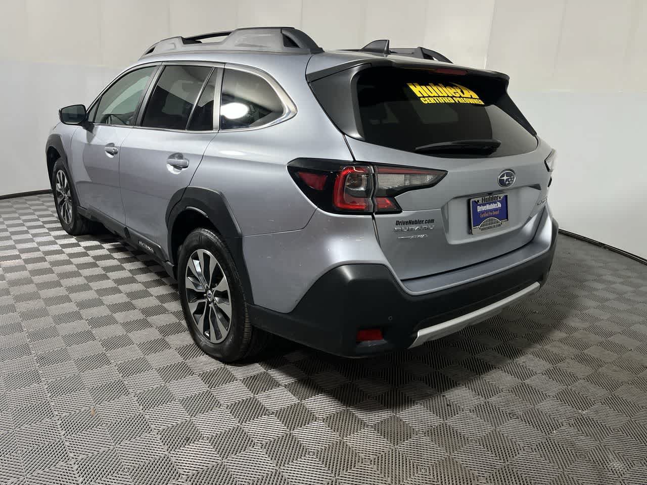 Used 2024 Subaru Outback Limited AWD/4WD image 6
