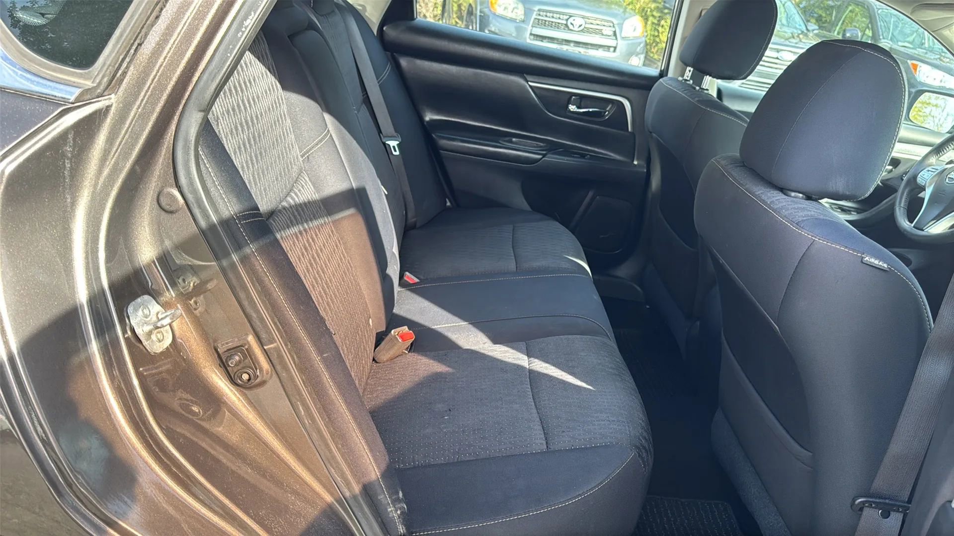 Used 2017 Nissan Altima 2.5 SV image 13