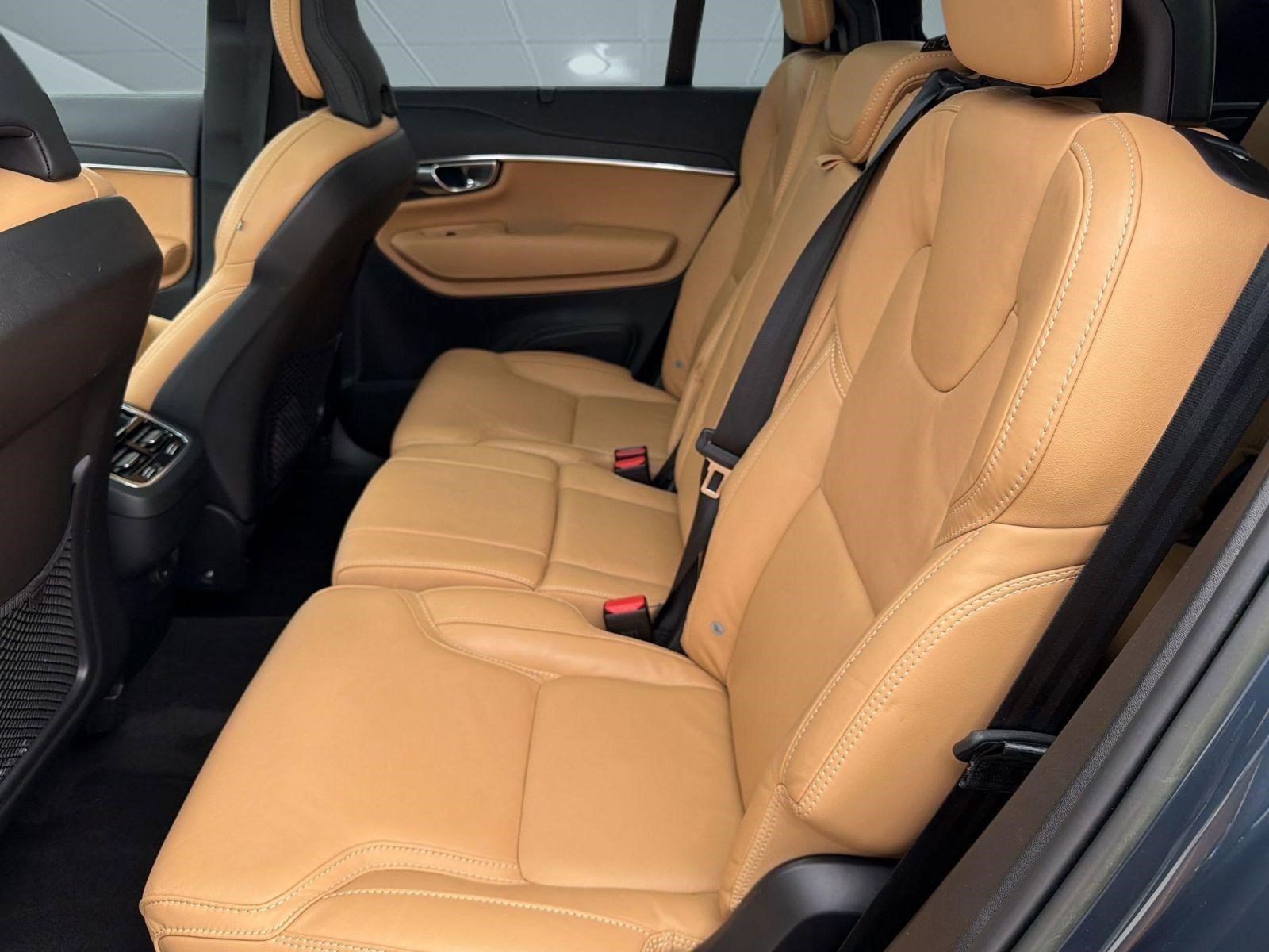 Certified 2023 Volvo XC90 B6 Ultimate w/ Protection Package Premier AWD/4WD image 15