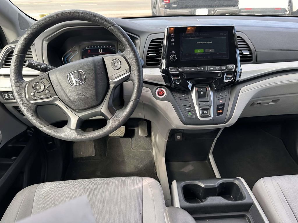 Used 2018 Honda Odyssey EX image 15