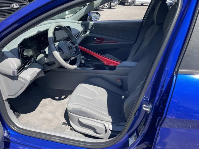 Used 2023 Hyundai Elantra SEL w/ Convenience Package FWD image 19