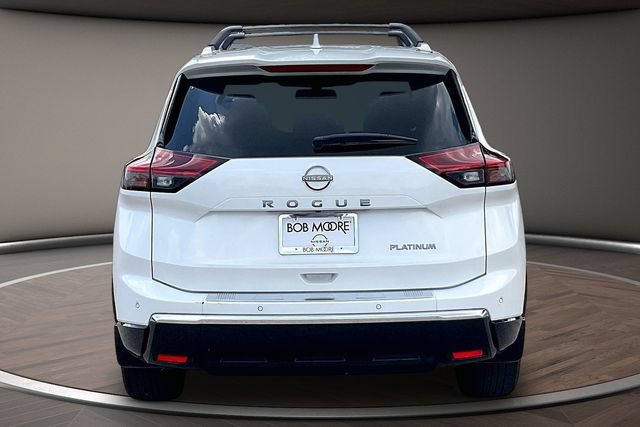 Used 2025 Nissan Rogue Platinum FWD image 4