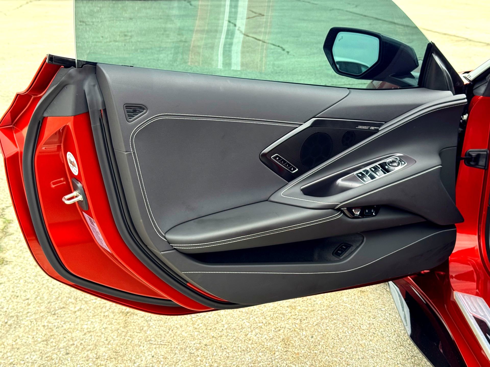 Used 2025 Chevrolet Corvette Z06 image 16