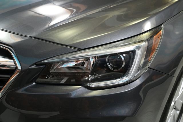 Used 2019 Subaru Outback 2.5i Premium AWD/4WD image 16