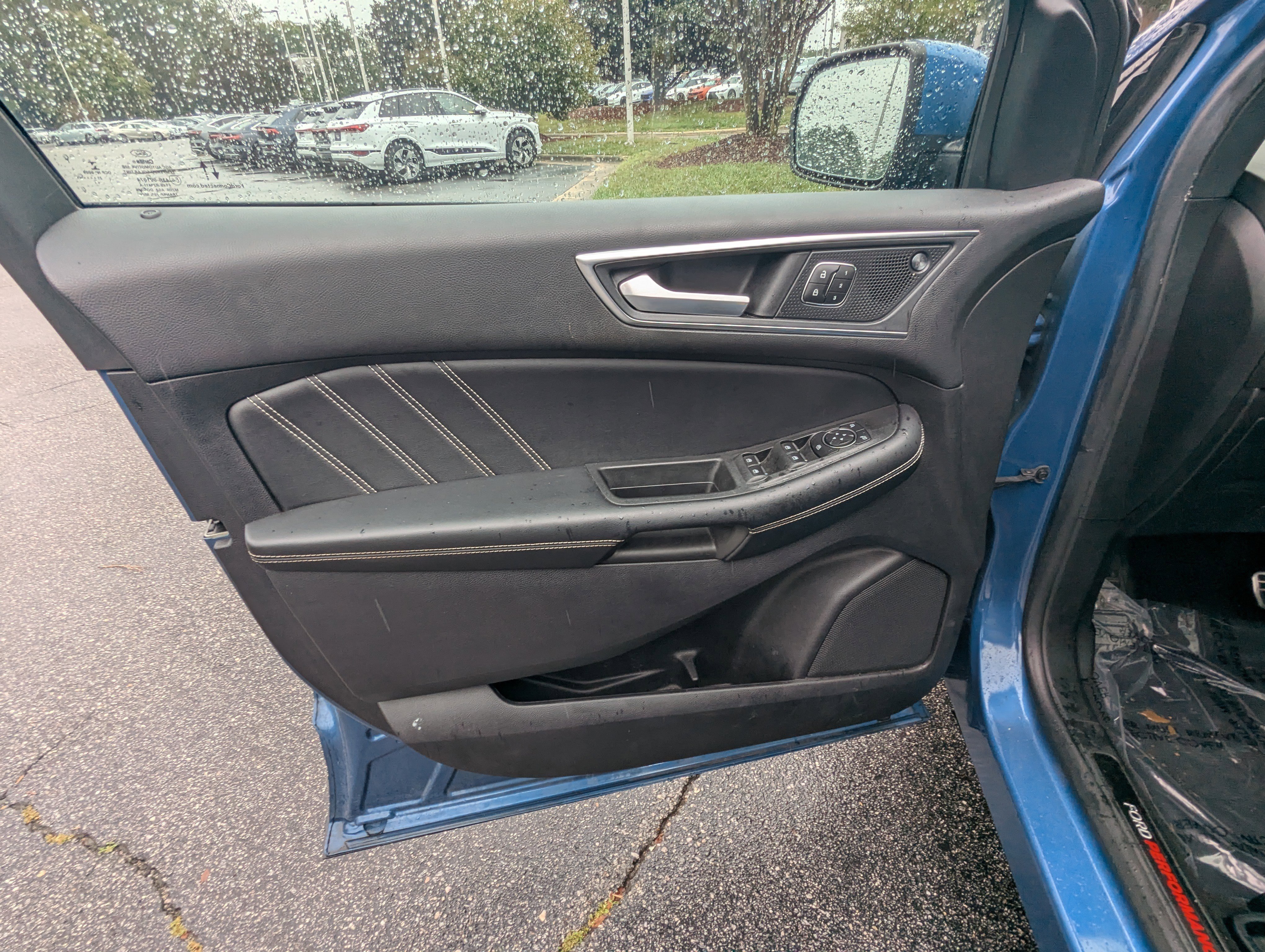 Used 2021 Ford Edge ST w/ Equipment Group 401A image 17