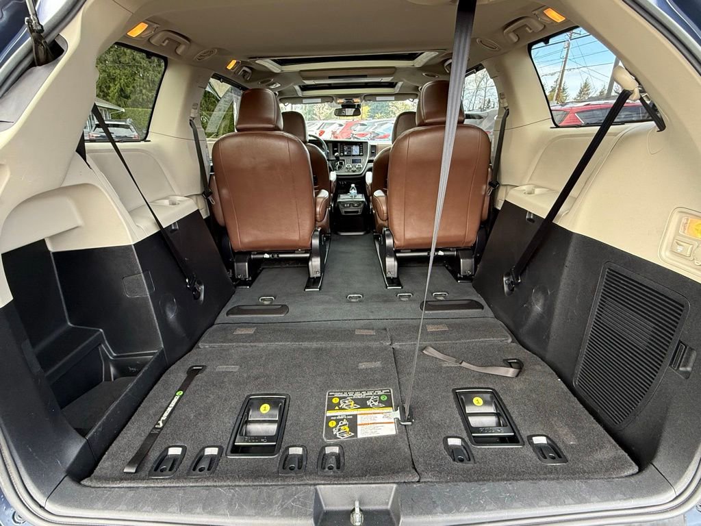 Used 2020 Toyota Sienna Limited Premium AWD/4WD image 10