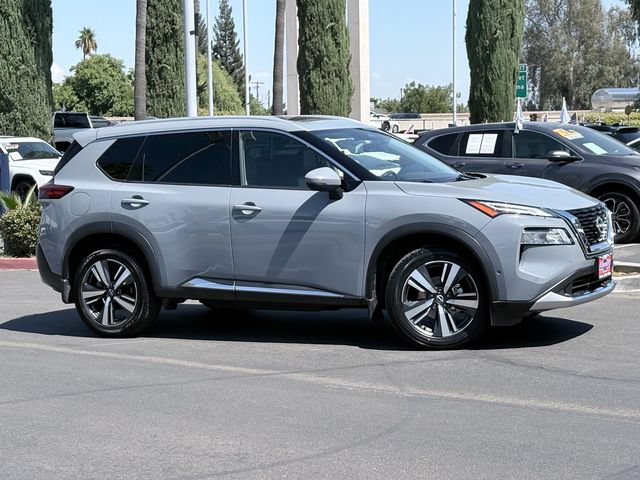 Used 2022 Nissan Rogue Platinum w/ Head-Up Display Package FWD image 4