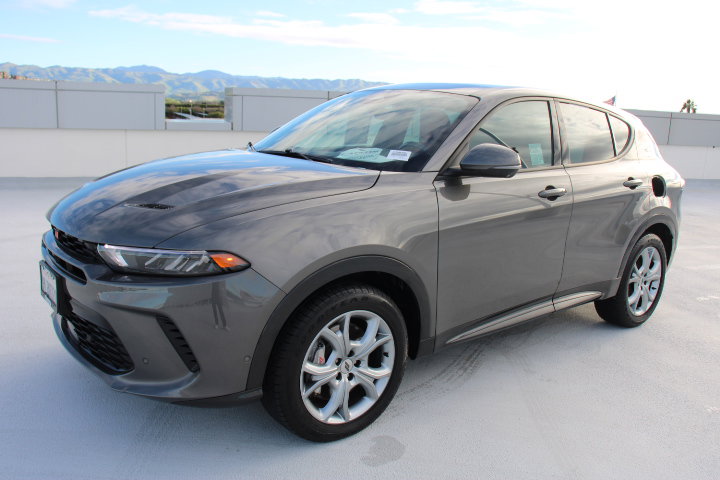 Used 2024 Dodge Hornet R/T Plus w/ Tech Pack Plus w/o Parking image 6