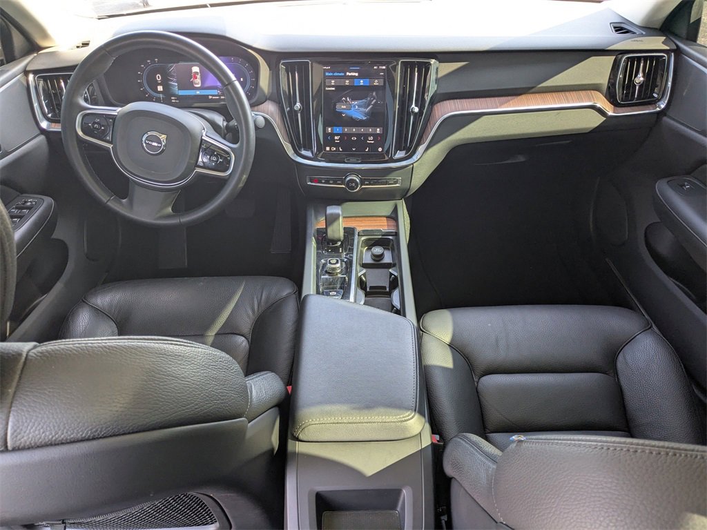 Used 2024 Volvo S60 B5 Plus image 15